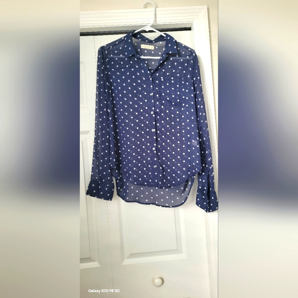 Woman's blouse